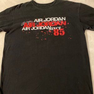 Michael Jordan black t-shirt